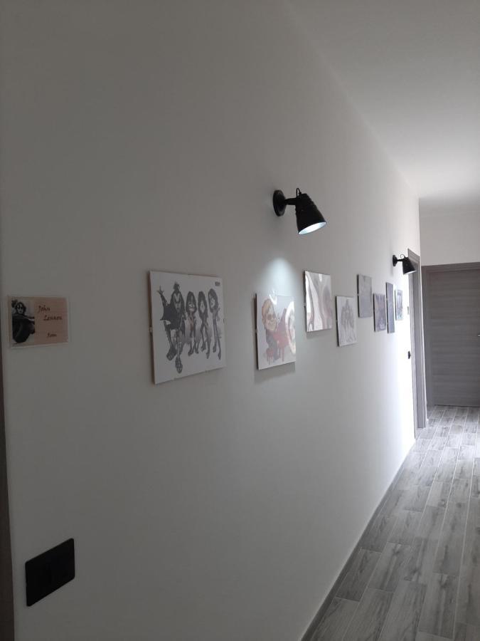 The Home Of Music Stars Catánia Buitenkant foto